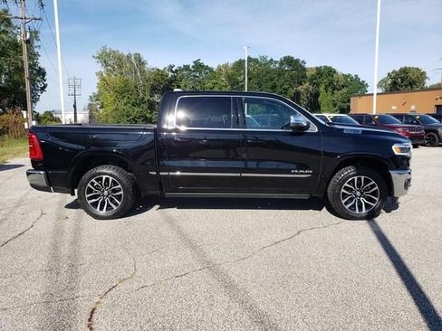 Used 2025 RAM 1500 Limited AWD/4WD image 2