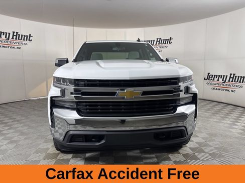 Used 2021 Chevrolet Silverado 1500 LT AWD/4WD image 3