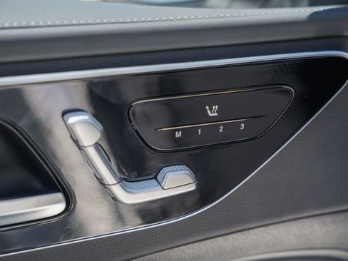 New 2026 Mercedes-Benz C 300 4MATIC Sedan image 36