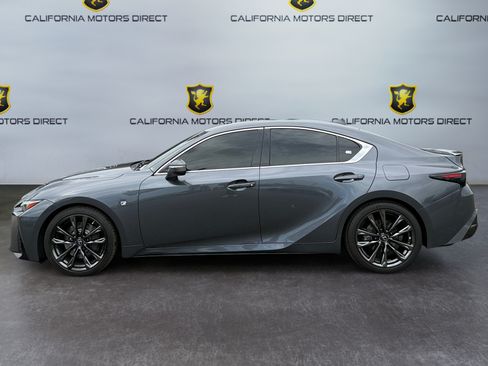 Used 2021 Lexus IS 350 F Sport RWD image 2