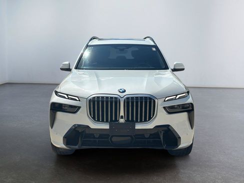 Used 2026 BMW X7 xDrive40i AWD/4WD image 8