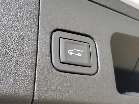 New 2026 Cadillac XT5 Premium Luxury w/ Driver Assist Package FWD image 8