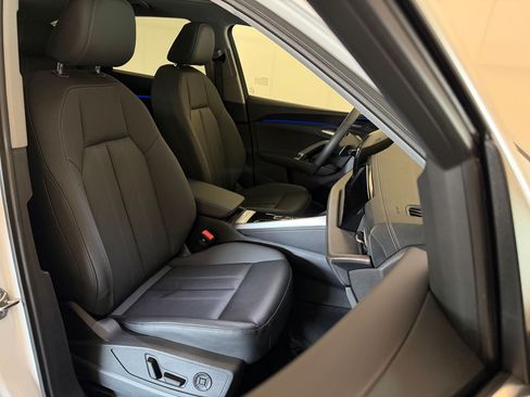 Certified 2025 Audi Q5 Premium w/ Premium Plus AWD/4WD image 25