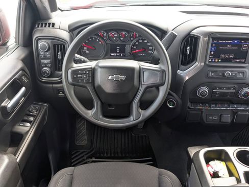 Certified 2025 Chevrolet Silverado 1500 Custom Trail Boss w/ Turbomax Blackout Package image 14