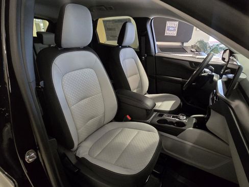 New 2025 Ford Escape Active w/ Tech Pack #1 image 16