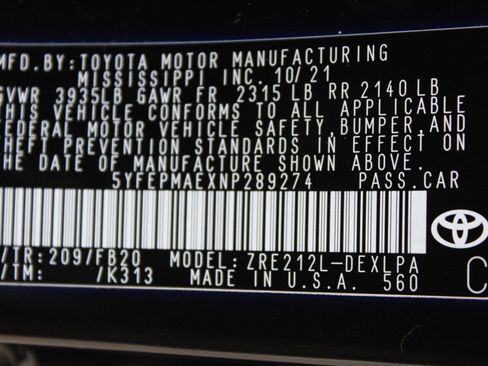 Used 2022 Toyota Corolla LE image 16