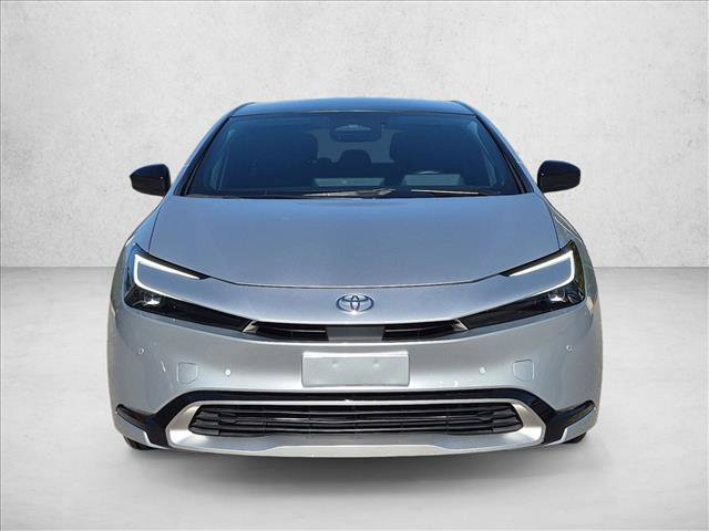 Used 2024 Toyota Prius Prime Premium FWD image 2