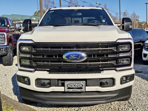 New 2026 Ford F250 Platinum image 3