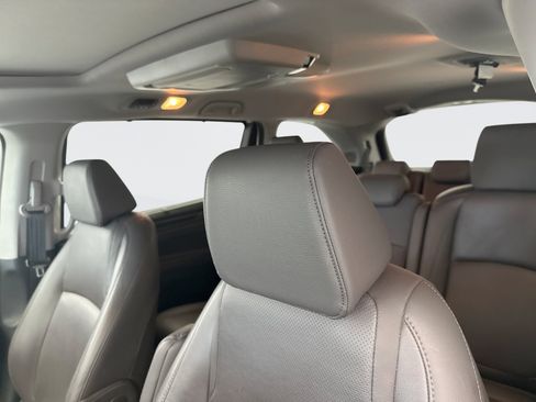 Used 2020 Honda Odyssey Elite image 10