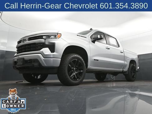 Used 2022 Chevrolet Silverado 1500 RST w/ Convenience Package II AWD/4WD image 37