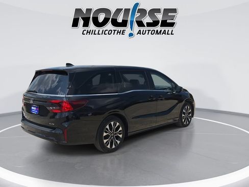 Certified 2025 Honda Odyssey Elite image 8