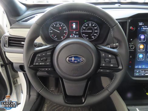 Used 2025 Subaru Forester Premium w/ Convenience Package #2 AWD/4WD image 15