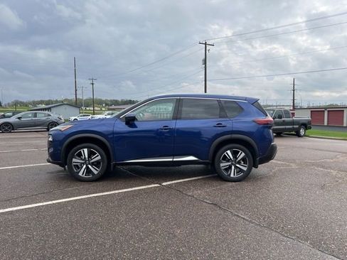 Used 2023 Nissan Rogue SL w/ SL Premium Package AWD/4WD image 4