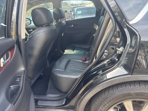 Used 2015 INFINITI QX50 Journey w/ Premium Package image 10