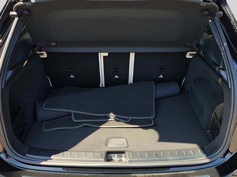 Certified 2023 Mercedes-Benz GLA 250 image 5