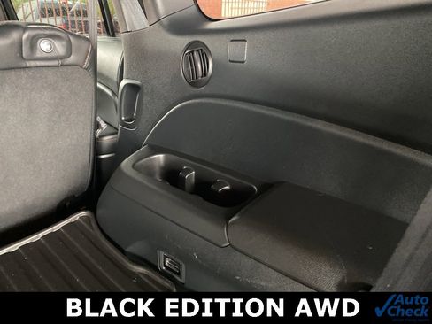 Used 2022 Honda Pilot Black Edition image 17