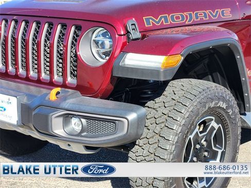 Used 2021 Jeep Gladiator Mojave image 8