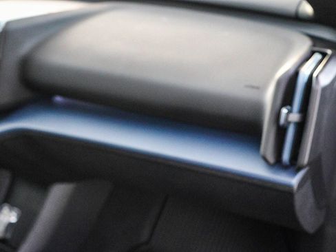 New 2026 Volvo EX30 Plus w/ Protection Package image 17