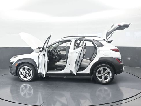 Used 2022 Hyundai Kona SEL w/ Convenience Package image 72