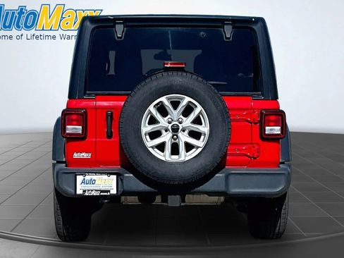 Used 2023 Jeep Wrangler Unlimited Sport AWD/4WD image 5