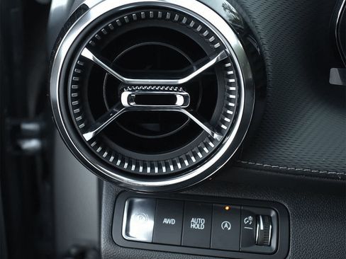 New 2026 Chevrolet Equinox LT image 23