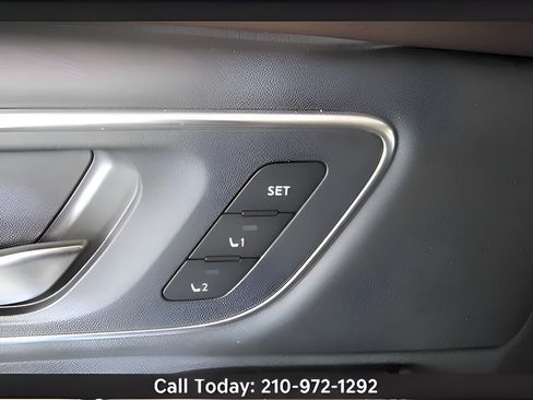 Used 2021 Nissan Rogue Platinum AWD/4WD image 31