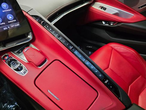 Used 2020 Chevrolet Corvette Stingray Preferred Cpe w/ 2LT Preferred Equipment Group RWD image 26
