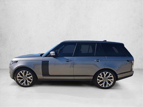 Used 2020 Land Rover Range Rover HSE image 2