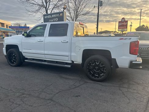 Used 2016 Chevrolet Silverado 1500 LTZ Z71 w/ LTZ Plus Package image 3