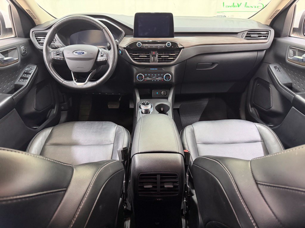 Used 2020 Ford Escape Titanium AWD/4WD image 29