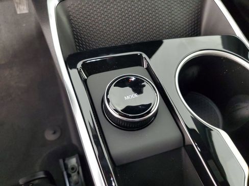 New 2026 Chevrolet Equinox LT w/ Midnight Edition image 17