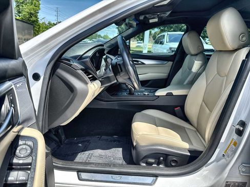 Used 2023 Cadillac CT5 Luxury w/ Sun And Sound Package RWD image 2