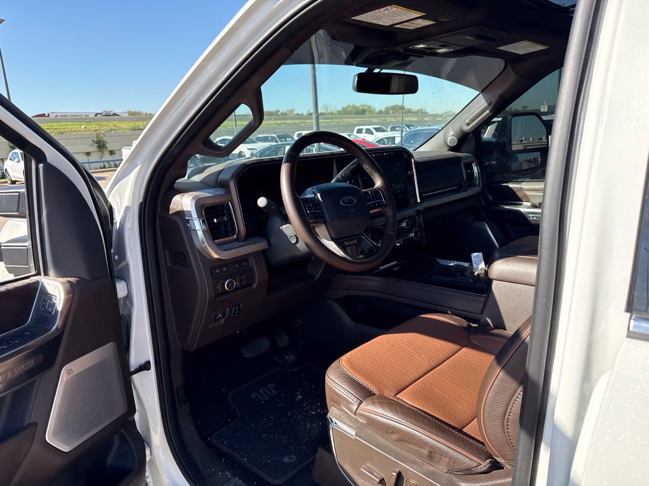 Used 2024 Ford F450 King Ranch w/ FX4 Off-Road Package AWD/4WD image 21