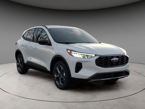 New 2026 Ford Escape ST-Line w/ Tech Pack #1 image 14