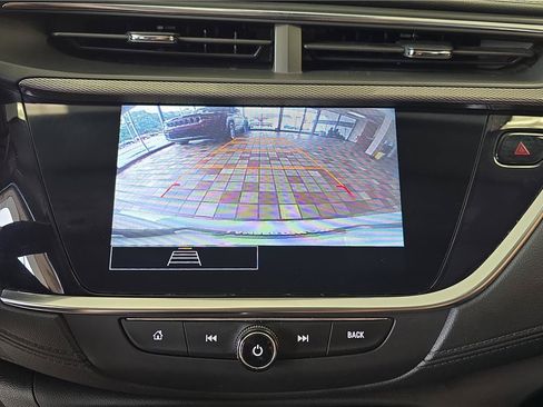 Used 2023 Buick Encore GX Select w/ Sport Touring Package FWD image 22