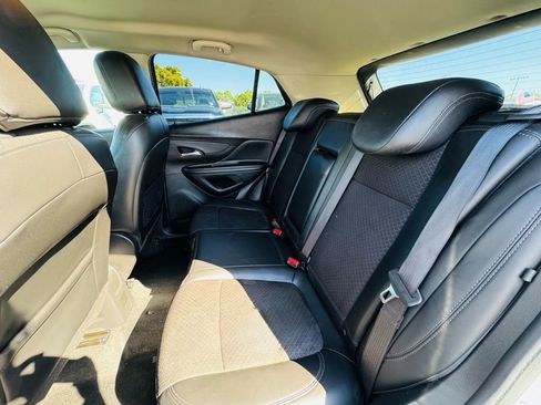 Used 2021 Buick Encore Preferred FWD image 13