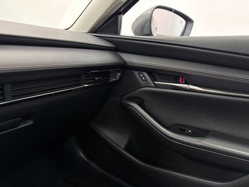 Used 2025 MAZDA MAZDA3 s image 29