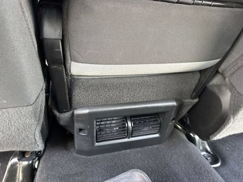 Used 2022 RAM 1500 Classic SLT RWD image 37
