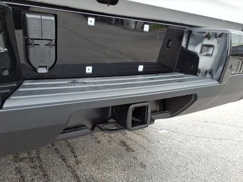 New 2026 GMC Sierra EV Elevation w/ Premium Package image 20