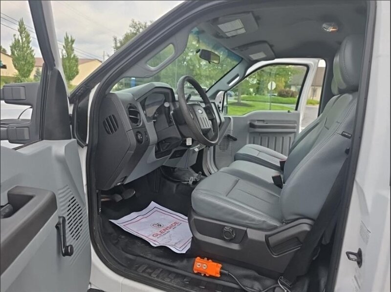 Used 2015 Ford F350 XL RWD image 4