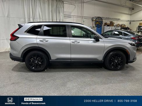 Used 2024 Honda CR-V Sport image 9