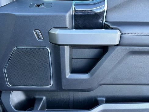 Used 2022 Ford F450 Platinum w/ FX4 Off-Road Package image 23