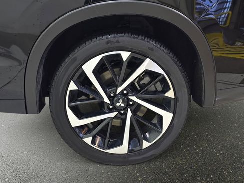 Used 2024 Mitsubishi Outlander SEL image 36