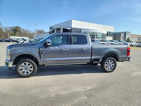 Used 2024 Ford F250 Lariat w/ Lariat Ultimate Package image 4