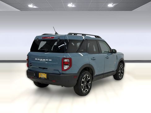 Certified 2023 Ford Bronco Sport Outer Banks w/ Tech Package AWD/4WD image 7