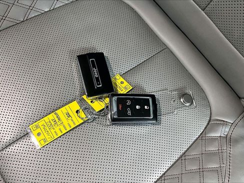 Used 2022 Jeep Grand Cherokee Summit w/ Adv Protech Group IV image 35