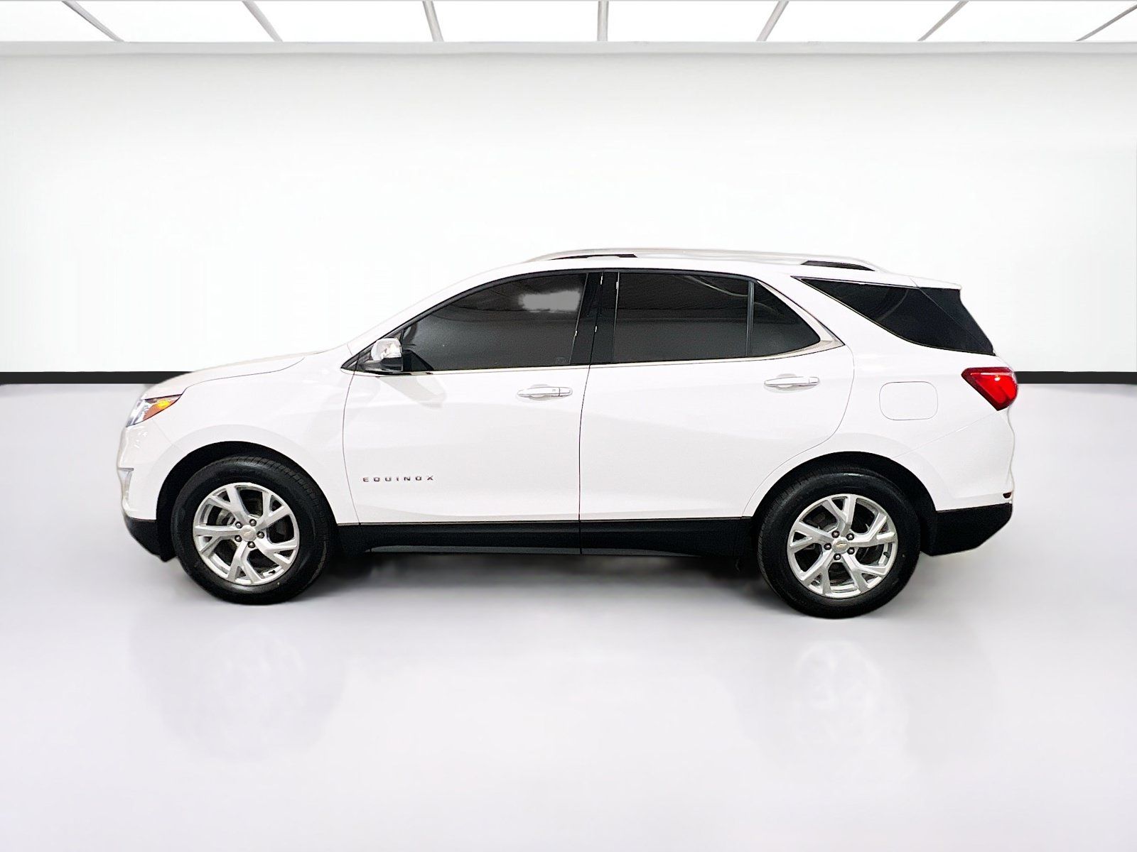 Used 2021 Chevrolet Equinox Premier AWD/4WD image 22