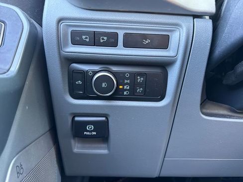 Used 2022 Ford F150 XLT w/ Equipment Group 302A High AWD/4WD image 34