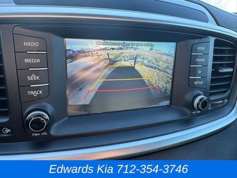 Used 2020 Kia Sorento LX w/ LX I4 Convenience Package image 27
