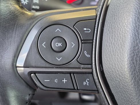 Used 2022 Toyota Camry XSE FWD image 23